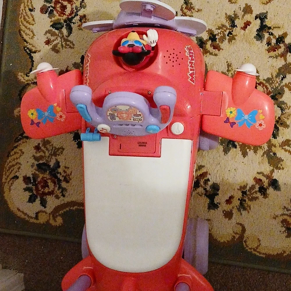Ride On Minnie Mouse Airplane